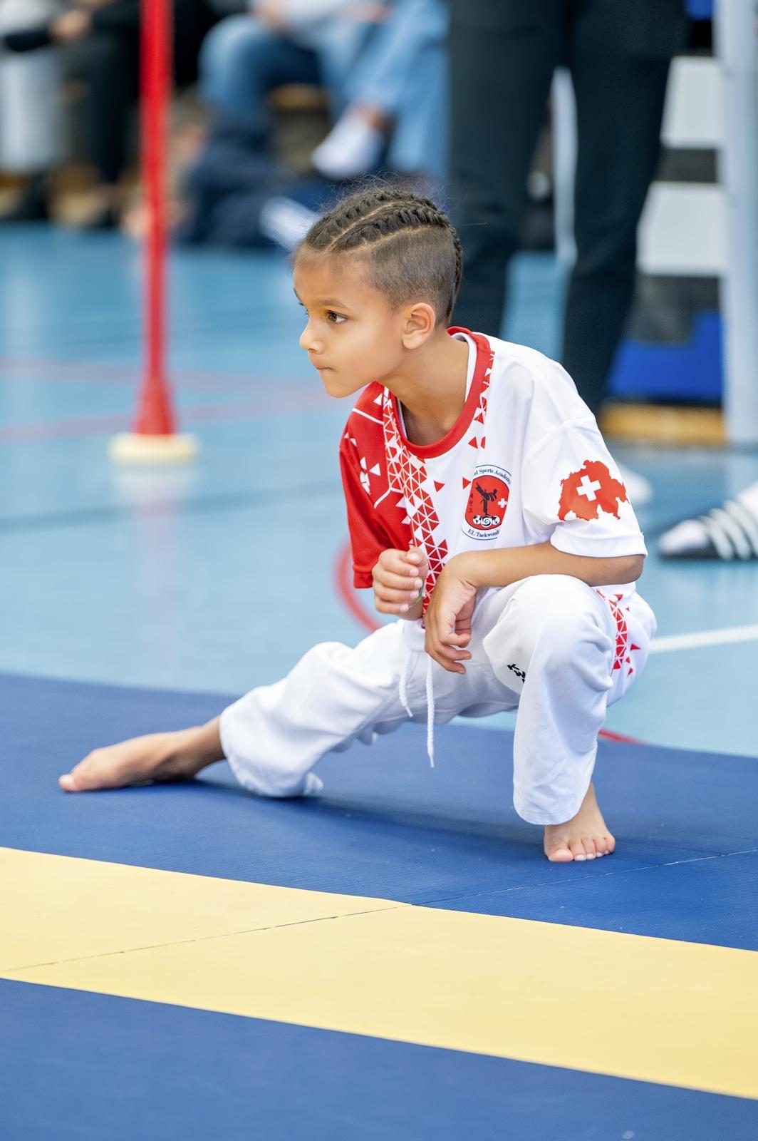 Kick Wettkampf Taekwondo Glarus